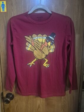 The Children's Place Maroon Long-Sleeve Tee with Turkey Graphic.   Box 46